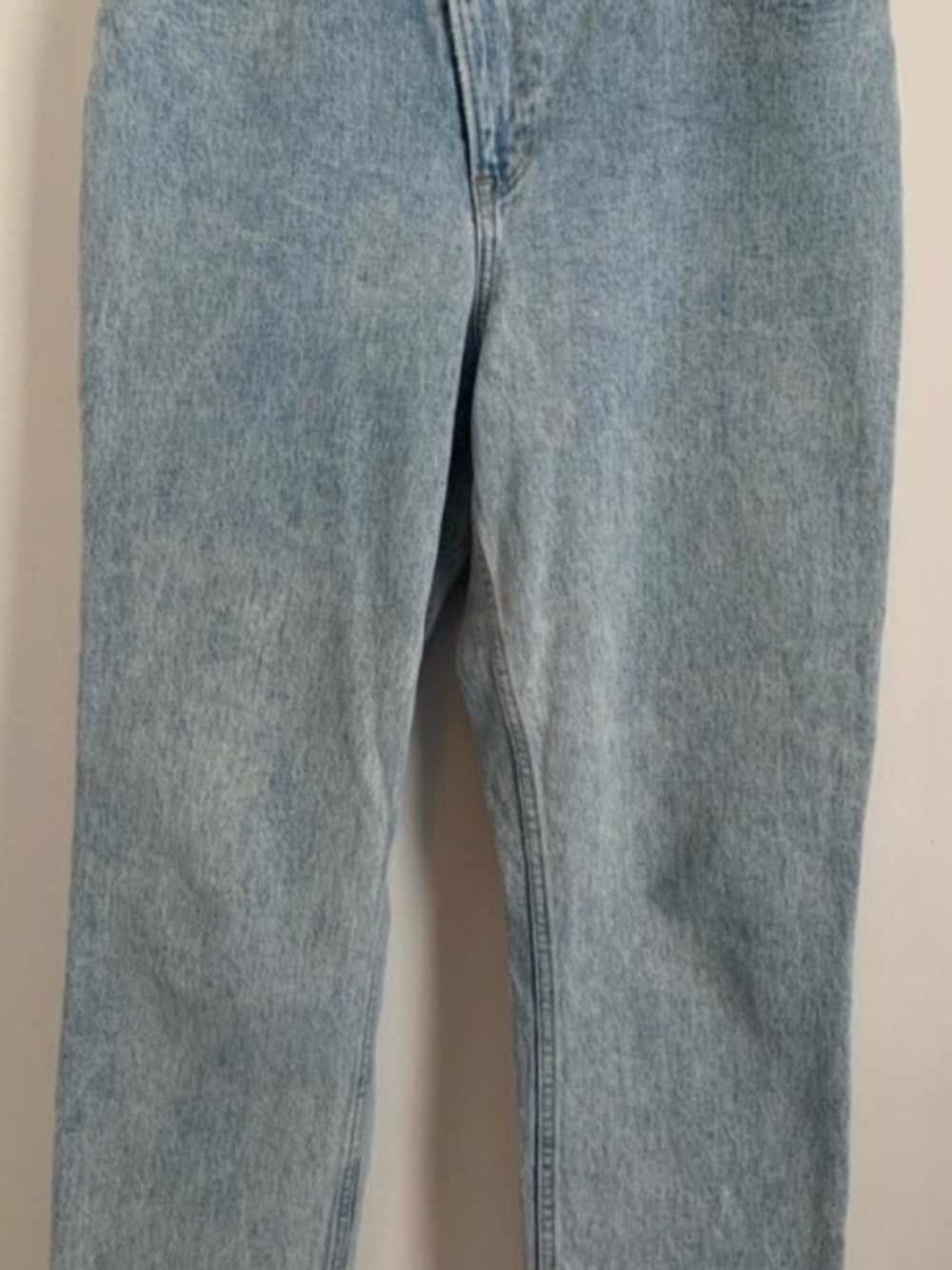 Abercrombie & Fitch Curve Love Ultra High Rise 90s Straight Jeans - Picture 2 of 4